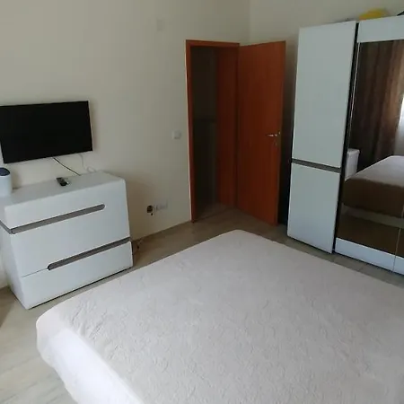 Riviera Sea Villageapartments Апартаменты *