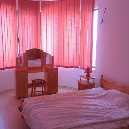 Riviera Sea Villageapartments Апартаменти