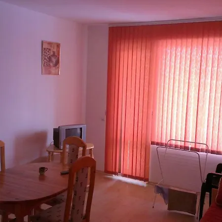 Riviera Sea Villageapartments * Золотые Пески